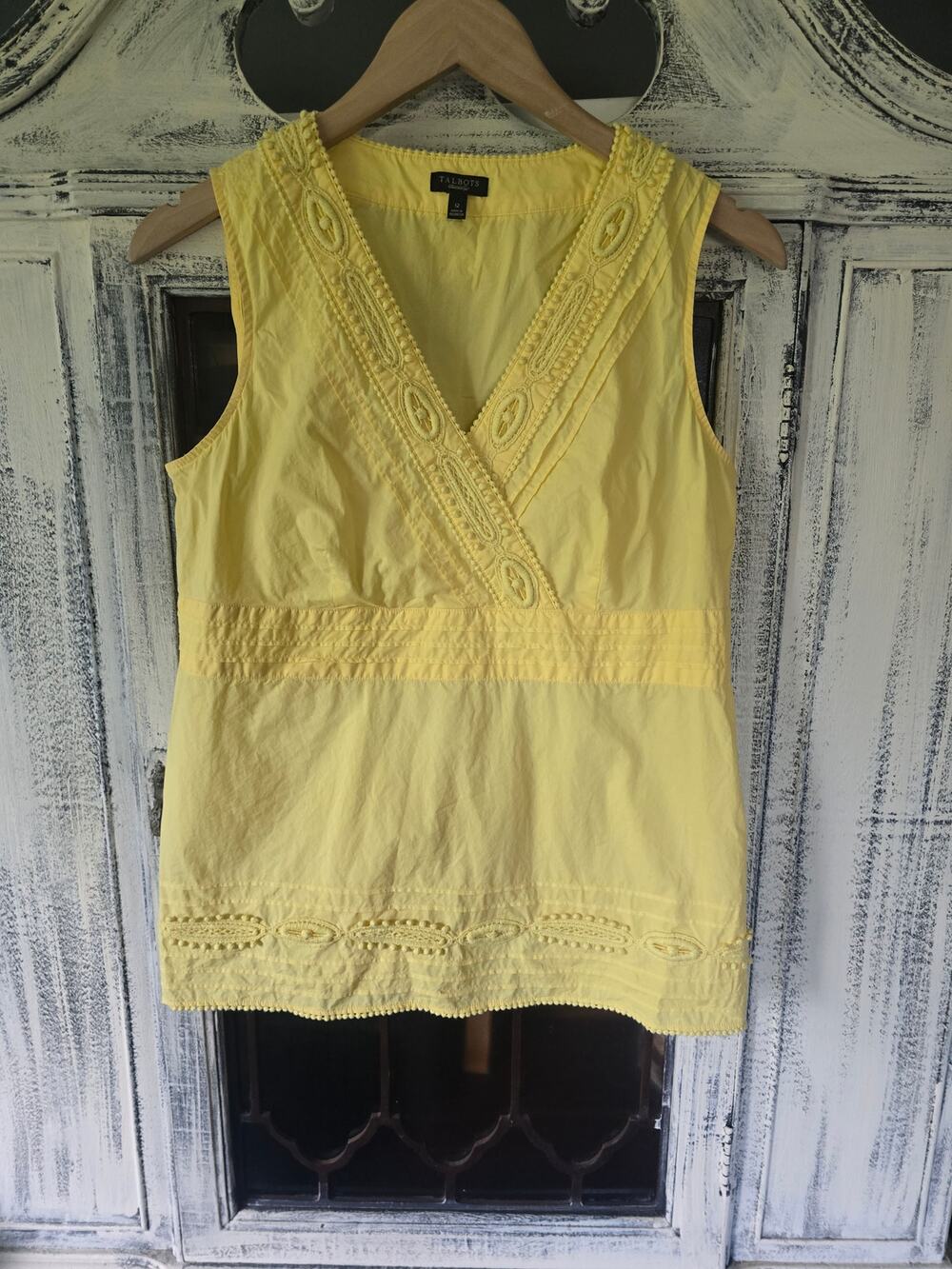 EUC Talbot's Lace Yellow V-Neck Tank Top - Size 12